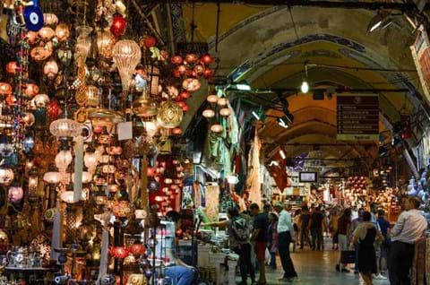 Explore Grand Bazaar In Istanbul image