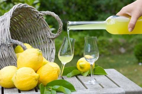 Try Limoncello On A Holiday To Italy image