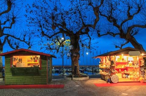 Visit Lake Garda Christmas Markets image